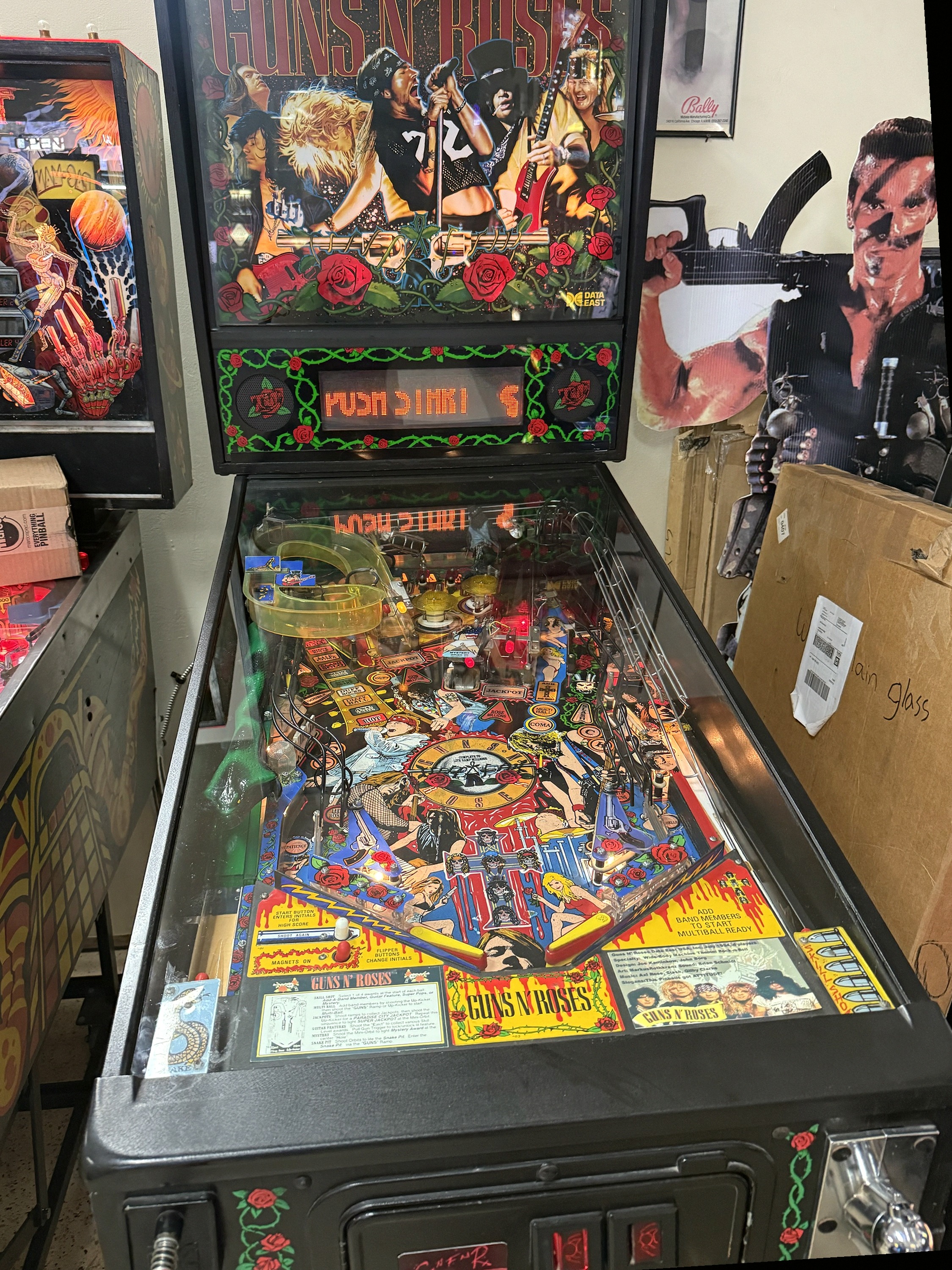 Guns N Roses Pinball Machine