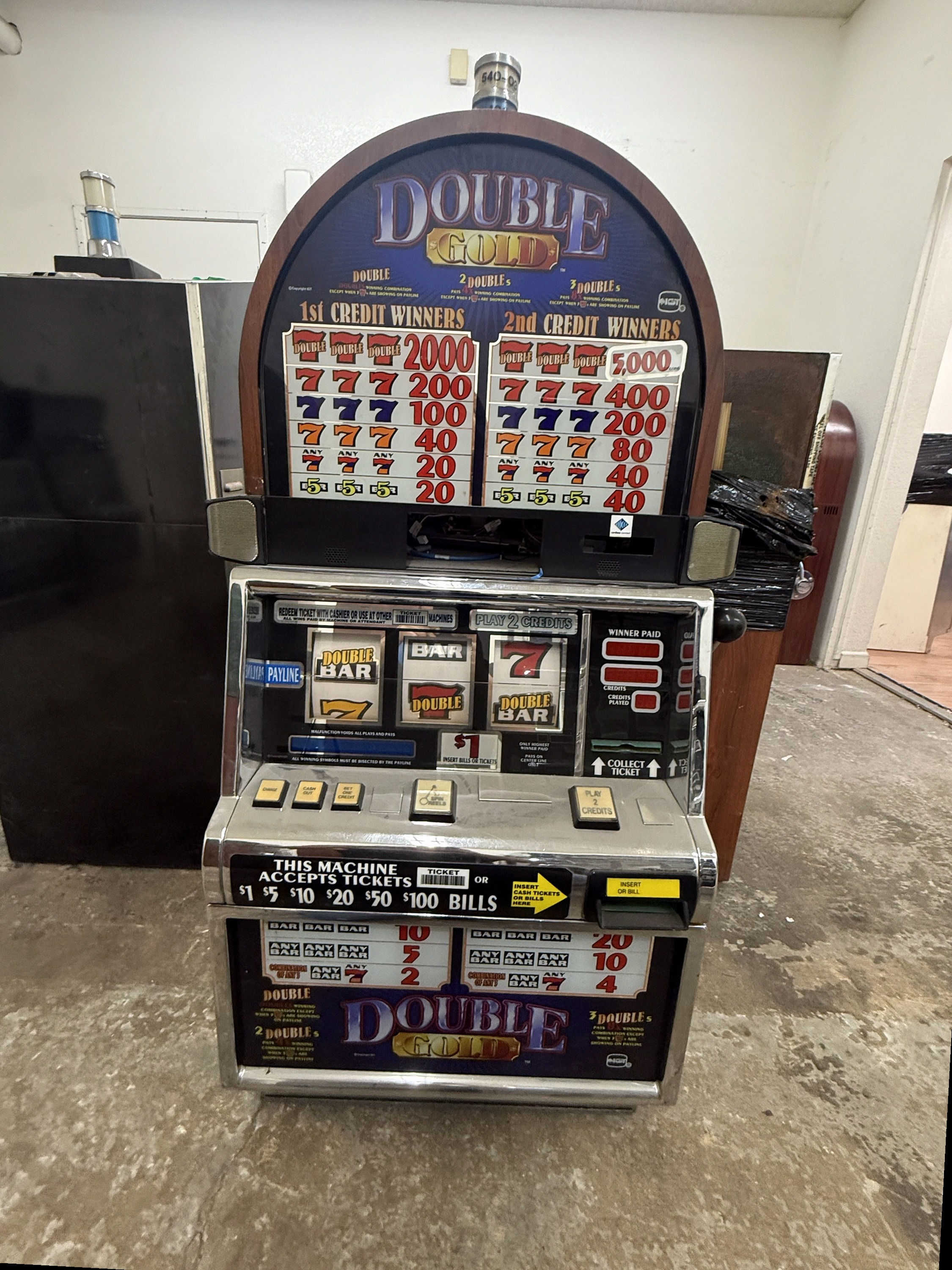 IGT Rouleaux Double Gold Prestige